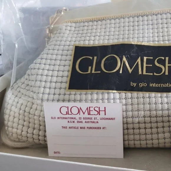 Glomesh Bone Style 212 Bag. Unused. Still in box with 1977 sales receipt. - Picture 2 of 16